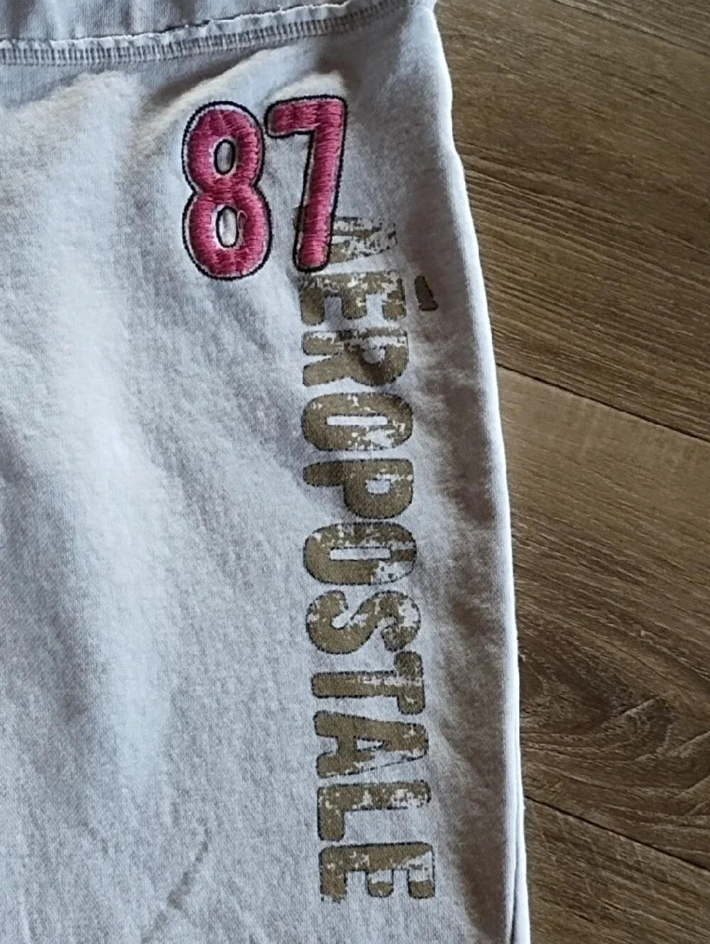 Aeropostale Light Gray Sweatpants with Pink '87' Logo
